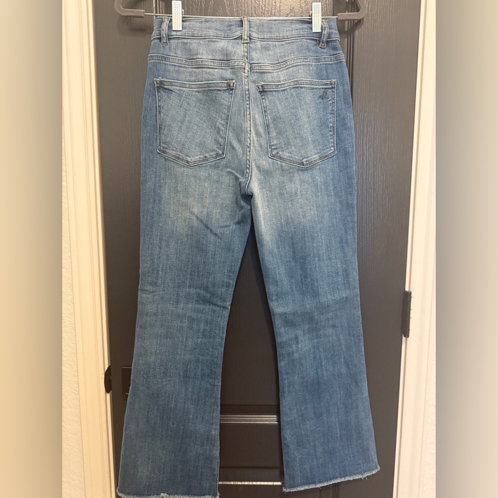 DL1961 Bridget Cropped Instasculpt Boot Jeans | Light Indigo | 28 | NWOT - Picture 7 of 8